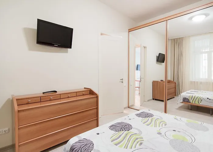 On St. Rishelievskaya 7 Odessa