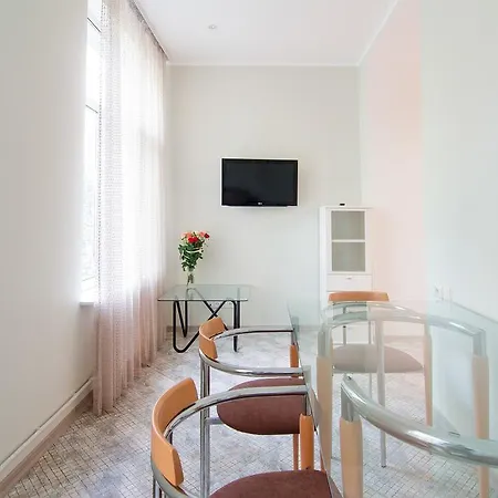On St. Rishelievskaya 7 * Odesa