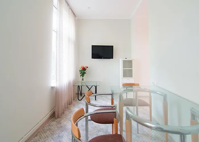 On St. Rishelievskaya 7 * Odesa