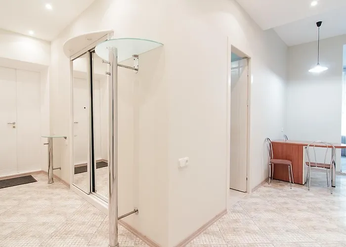 On St. Rishelievskaya 7 *